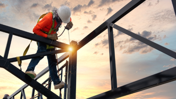 ¿Por qué contratar una empresa especializada en tareas críticas en Panamá?